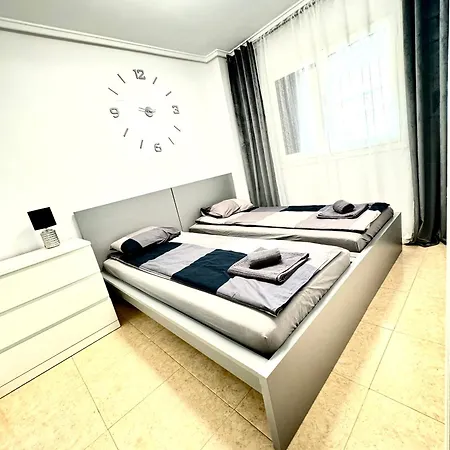 Zumifra With Swimming Pool, 300 M From The Sea, With Beautiful Sandy La Mata Apartment La Mata (Torrevieja)