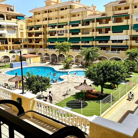Zumifra With Swimming Pool, 300 M From The Sea, With Beautiful Sandy La Mata Apartment *